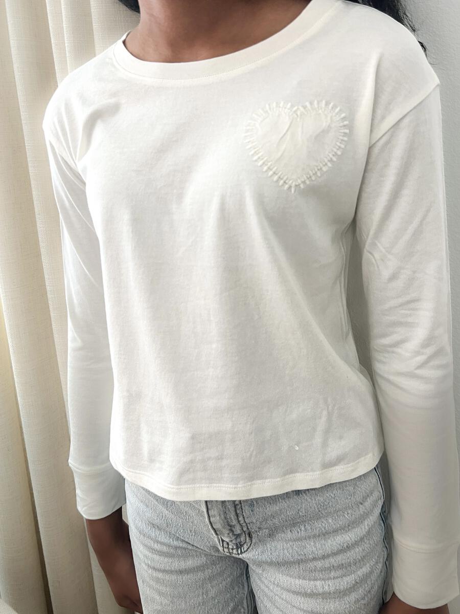 Longsleeve Heart Applique