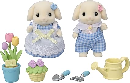 Calico Critters Blossom Gardening Set
