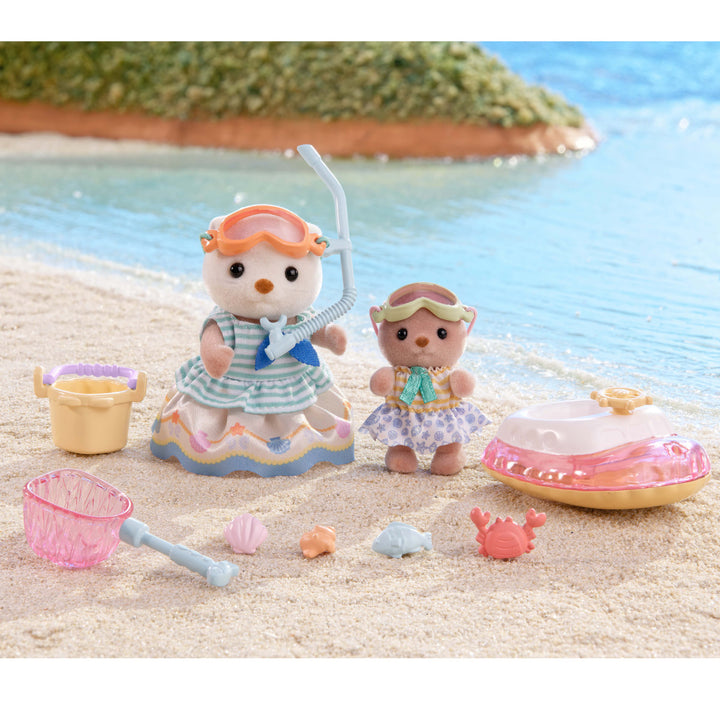 Calico Critters Sea Otter Sisters Splashy Snorkel Set