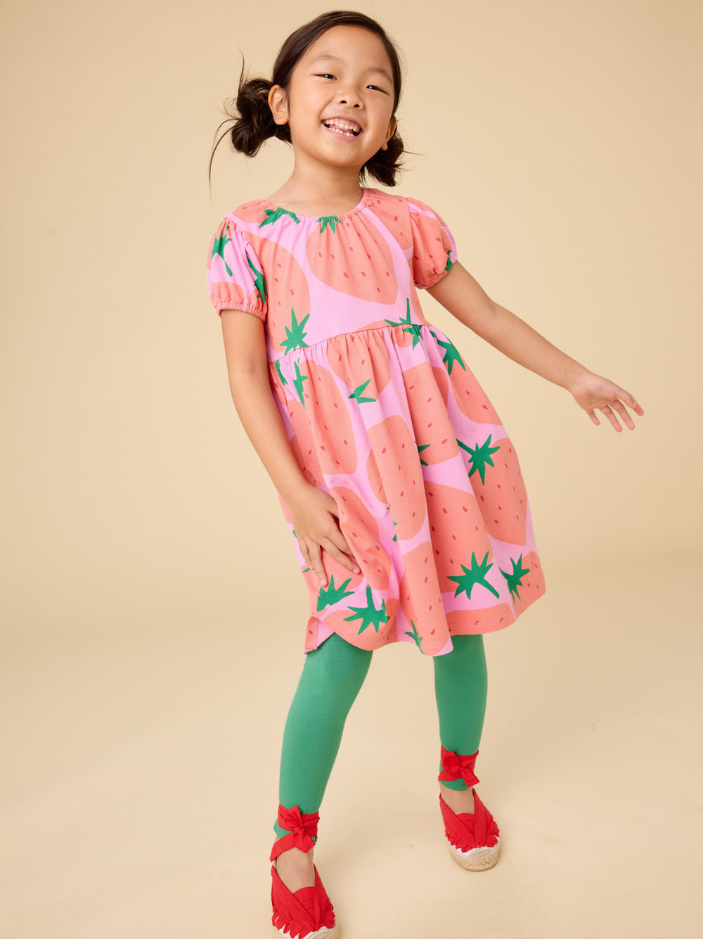 Fresas Favoritas Puff Sleeve Empire Dress