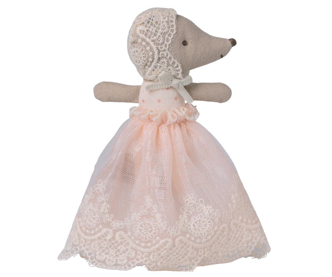 Baby Mouse in Gown
