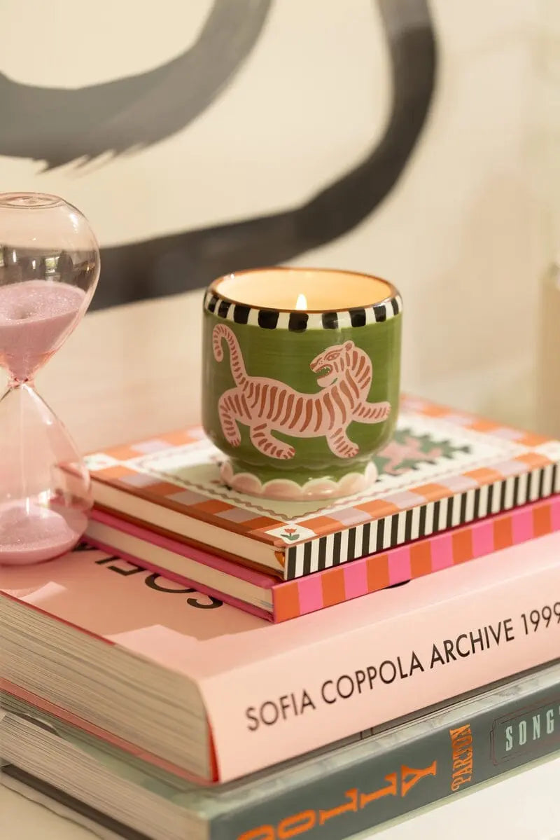 A Dopo Tiger Ceramic 8oz Candle Black Cedar & Fig