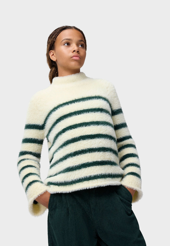 Giving Pearled Taxus Sweater