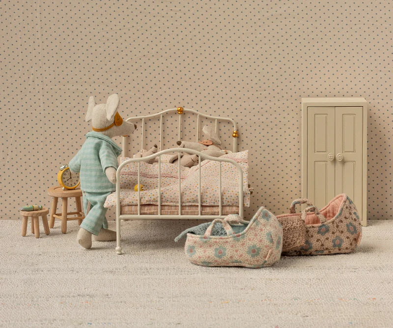 Vintage Bed Mouse Off white