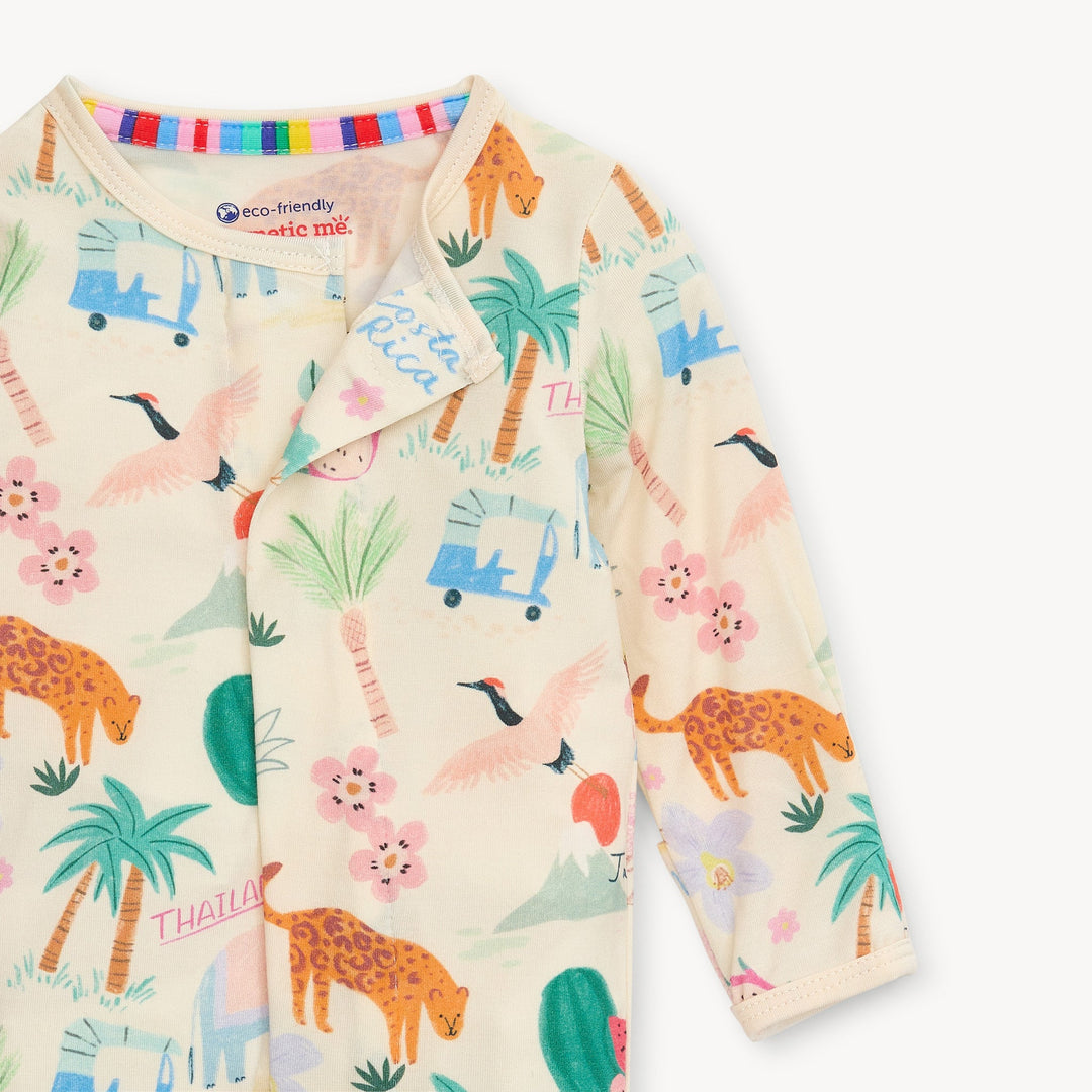 Wanderlust Wildlife Magnetic Footie