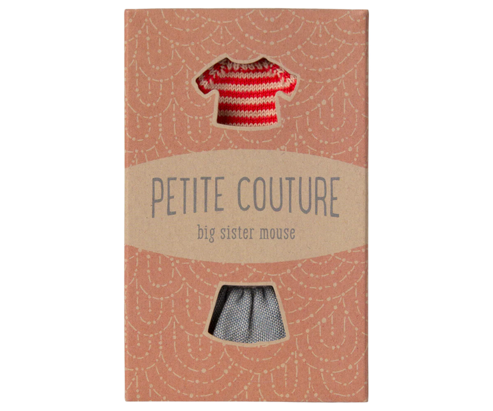 Knitted Sweater and Skirt, Big Sister Mouse