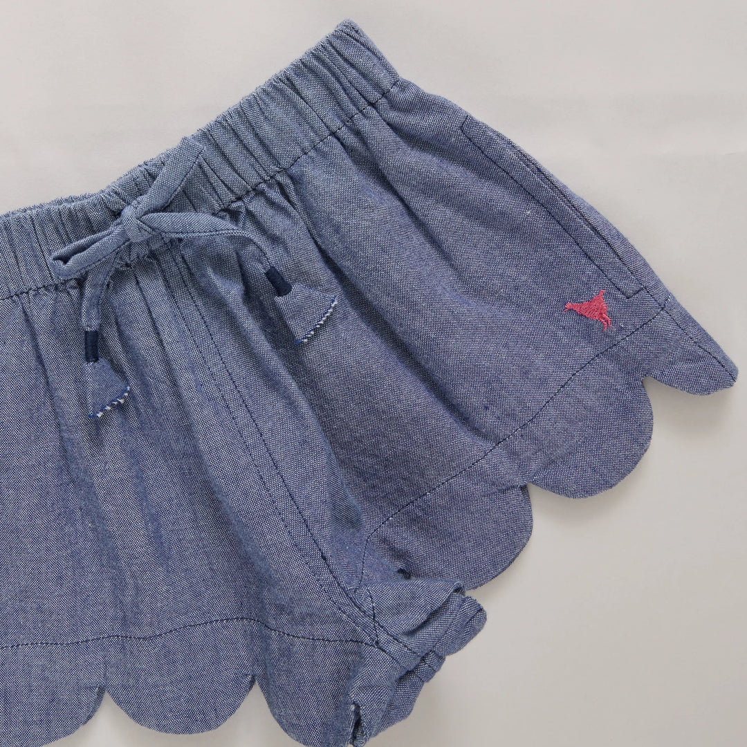 Scallop Short Chambray