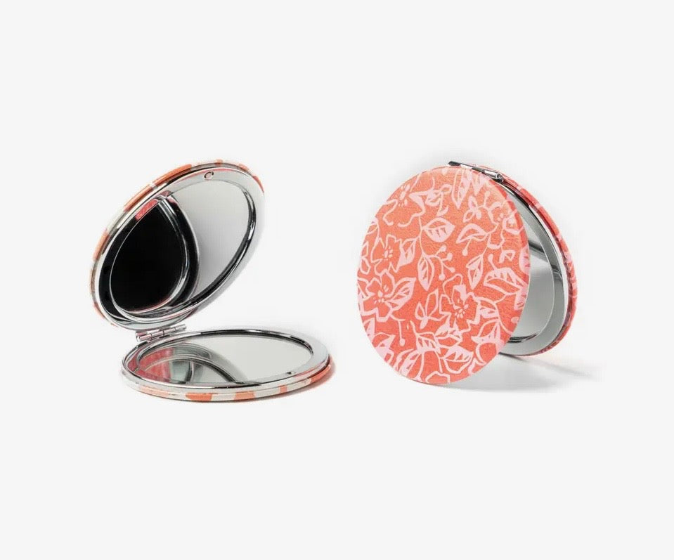 Compact Mirror