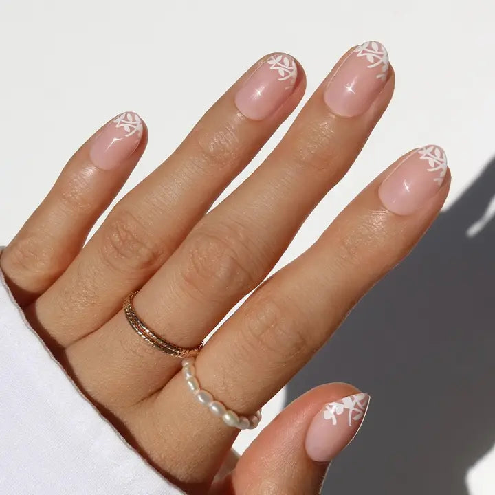 Love Preserved Press-On Nails | Short Oval White Leaf Motifs
