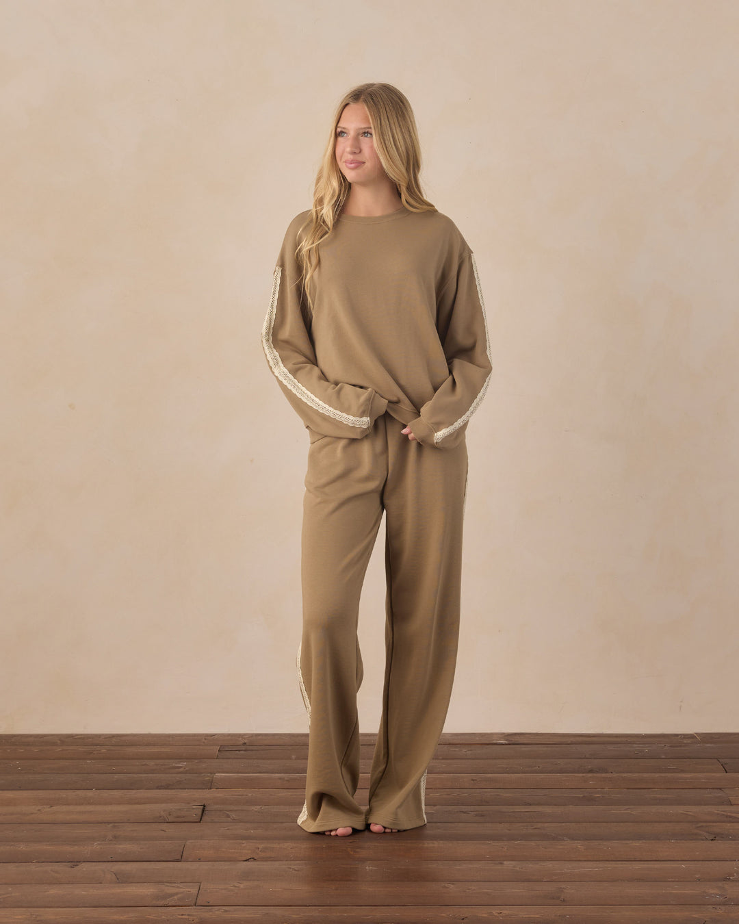 Teen Sweatpant – Olive